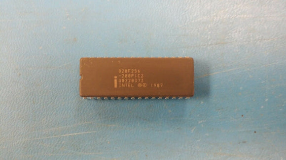 (1 PC) D28F256-200P1C2 INTEL IC,FLASH,32KX8, 200ns CMOS,CER DIP,32PIN