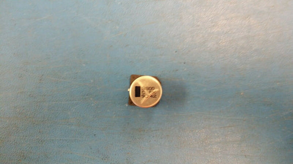 (10 PCS) EEV-FK1C332M PANASONIC CAP ALUM 3300UF 20% 16V SMD