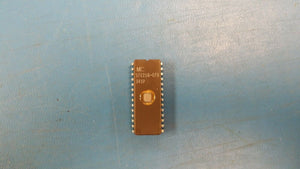 (2 PCS) 57C256-070 27C256-70 UV EPROM 256K 70ns  28 PIN CERAMIC DIP
