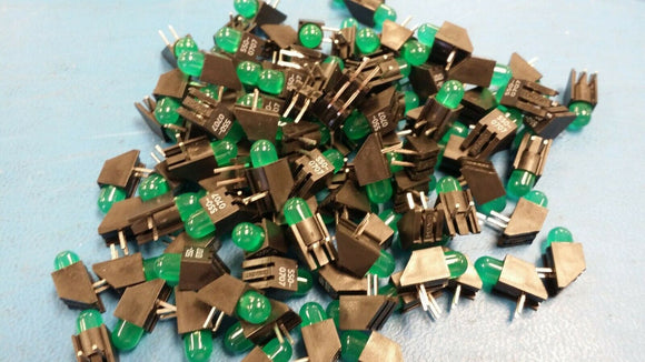 (10 PCS) 550-0707 DIALIGHT CBI LED 5MM 5V RT ANGLE GREEN PC MNT