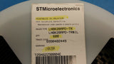(1PC) LNBK20APD Fixed/Adjustable Positive Standard Regulator, 2 Output, SO20