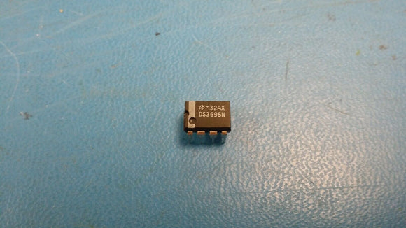 (10 PCS) DS3695N NSC Single Transmitter/Receiver RS-422/RS-485 8-Pin PDIP