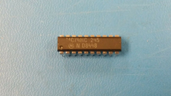 (2 PCS) MC74HC245N MOT Bus Transceivers 2-6V Octal 3-State 20-PDIP