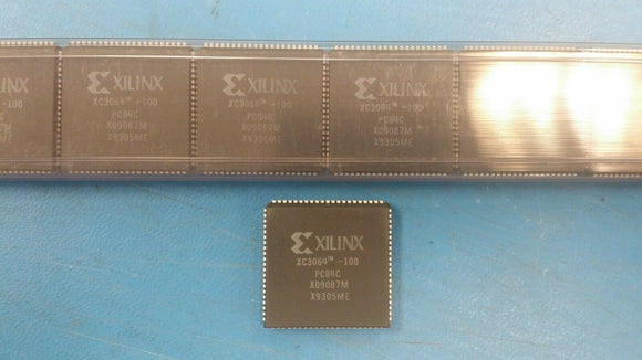 (1 PC) XC3064-100PC84C FPGA XC3000 Family 4.5K Gates 224 Cells 100MHz 5V PLCC-84