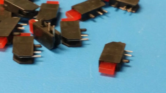 (25 PCS) 5636D3 CML LED Uni-Color Amber 605nm 2-Pin