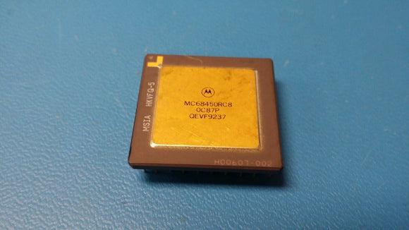 (1 PC) MC68605RC12 Serial I/O Controller, 1 Channel(s), 1.25MBps, HCMOS, CPGA84