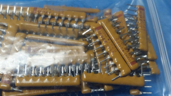 (20 PCS) CSC09A01102G Resistor Networks & Arrays 1K ohms 1.12W 2% 9pin SIP