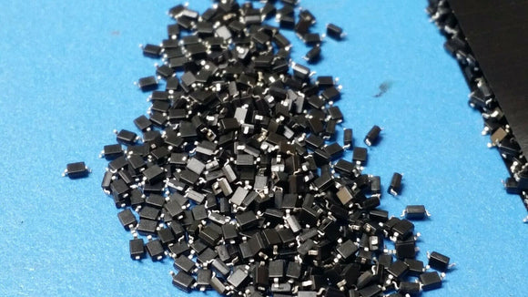 (10 PCS) ZLLS400TA ZETEX Diode Schottky 40V 520mA (DC) SMD SOD-323 ROHS