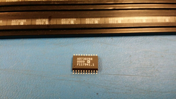 (1 PC) AD7032BR AD 8 Bit Digital to Analog Converter 2 SOIC-20