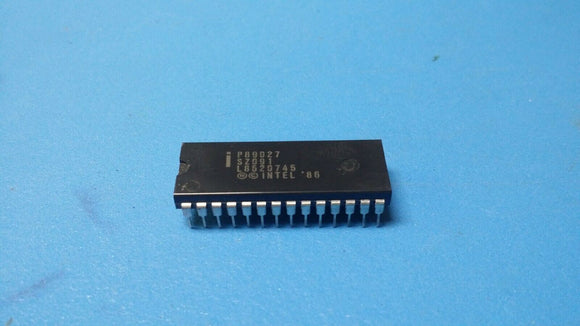 (1 PC) P89027 INTEL Telecom IC, Modem, CMOS, PDIP28
