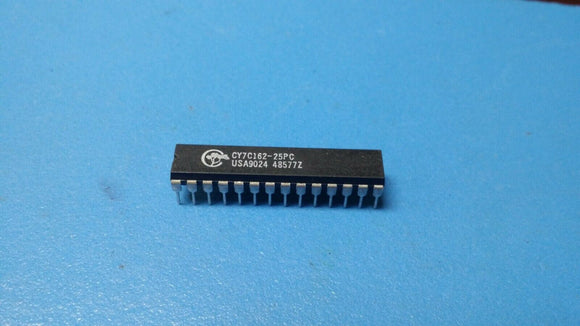 (1 PC) CY7C162-25PC CYPRESS Standard SRAM, 16KX4, 25ns, CMOS, PDIP28