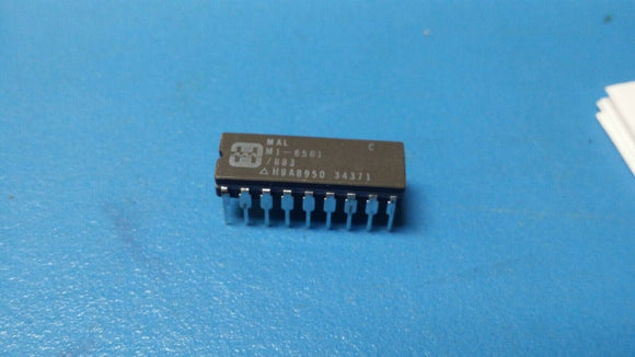 (1 PC) HM1-6561/883 HARRIS Standard SRAM, 256X4, 300ns, CMOS, CDIP18