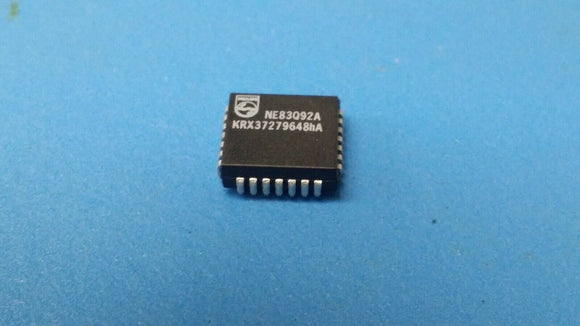 (1 PC) NE83Q92A PHILIPS Ethernet Transceiver, 1-Trnsvr, BICMOS, PLCC28