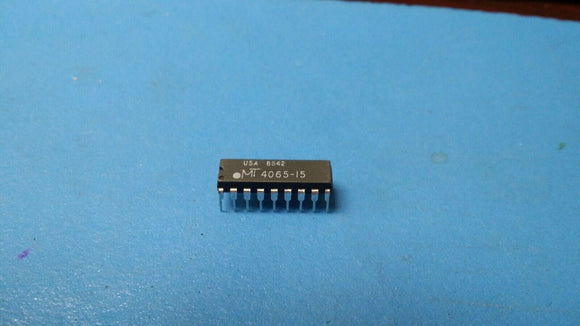 (2 PCS) MT4065-15 MICRON Memory Circuit, 64KX4, CMOS, PDIP24