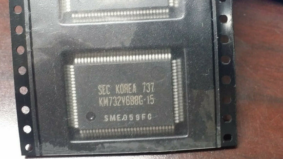 (1 PC) KM732V688G-15 SAMSUNG Cache SRAM, 64KX32, 15ns, CMOS, PQFP100