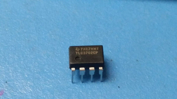 (3 PCS) TLC3702CP TI Comparator General Purpose CMOS, Push-Pull, TTL 8-PDIP