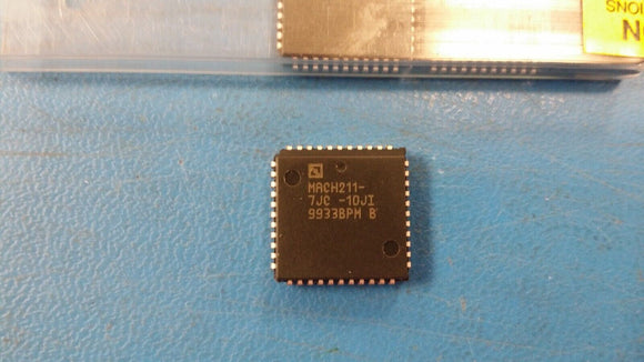 (1 PC) MACH211-7JC AMD EE PLD, 7.5NS, 64-CELL PLCC44