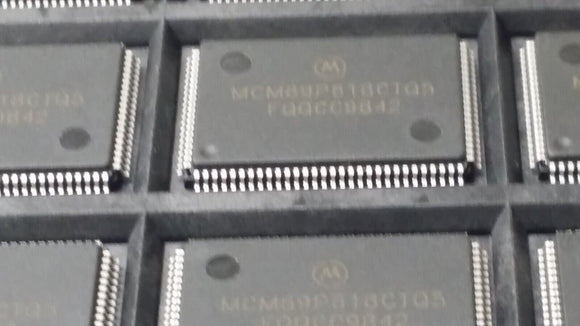 (1 PC) MCM69P618CTQ5 MOTOROLA Cache SRAM, 64KX18, 5ns, BICMOS, PQFP100