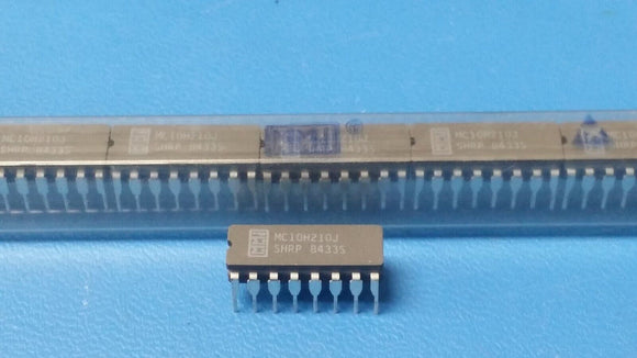 (2 PCS) MC10H210J MMI OR Gate, 2-Func, 3-Input, ECL, CDIP16
