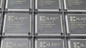 (1 PC) XC95144XL-5TQ144C XILINX IC CPLD 144MC 5NS 144TQFP