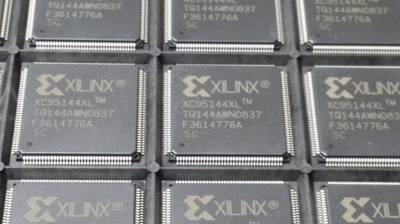 (1 PC) XC95144XL-5TQ144C XILINX IC CPLD 144MC 5NS 144TQFP