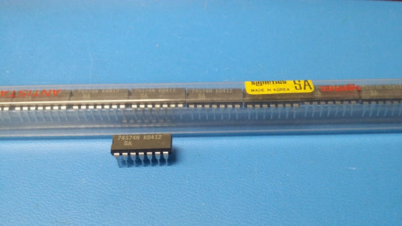 (25 PCS) 74S74N SIGNETICS Flip Flop D-Type Pos-Edge 2-Element 14-Pin PDIP