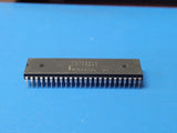 (1 PC) P82C08-8 INTEL DRAM CONTROLLER, 1M X 8, CMOS PDIP-48
