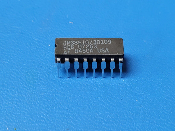 (1 PC) JM38510/30109BEB, 54LS109DMQB 54LS109 DUAL J-K POSITIVE-EDGE