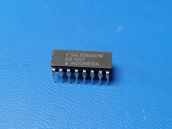 (1 PC) 54LS258ADMQB FSC Multiplexer, 4-Func, 2 Line Input, TTL, CDIP16