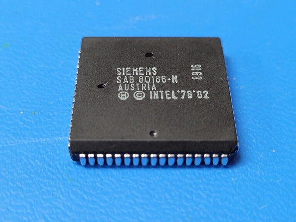 (1 PC) SAB80186-N SIEMENS Microprocessor, 16-Bit, 8MHz, NMOS, PLCC68