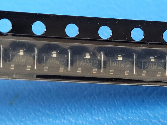 (100 PCS) BAV70 PHILIPS Diode Small Signal Switching 75V 0.3A 3-Pin SOT-23 ROHS