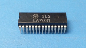 (1 PC) LA7031 SANYO IC DVR 2PH STEPPER MOTOR 18SIP