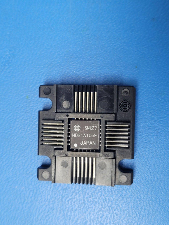 (1 PC) HD21A105F HITACHI 24 PIN GOLD WING OBSOLETE 1994 DATE CODE