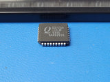 (1 PC) QS7204-15JR FIFO, 4KX9, 15ns, Asynchronous, CMOS, PLCC32
