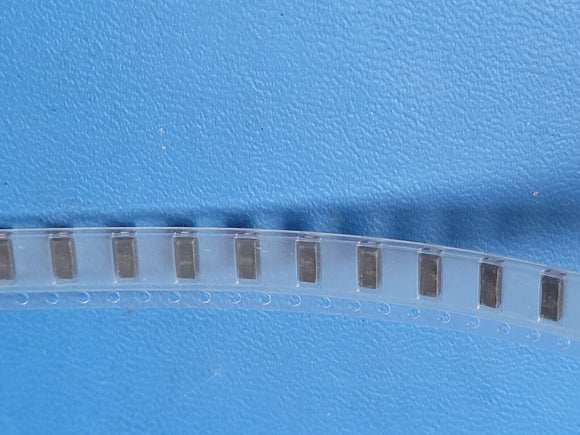 (2 PCS) 2510-24J API 1 µH Unshielded Inductor 418 mA 270mOhm Max 2-SMD