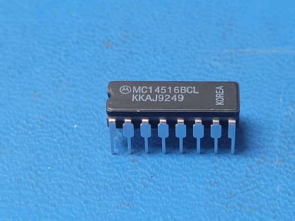 (1 PC) MC14516BCL MOT Binary Counter Synchronous 4-Bit Bidirectional CMOS CDIP16
