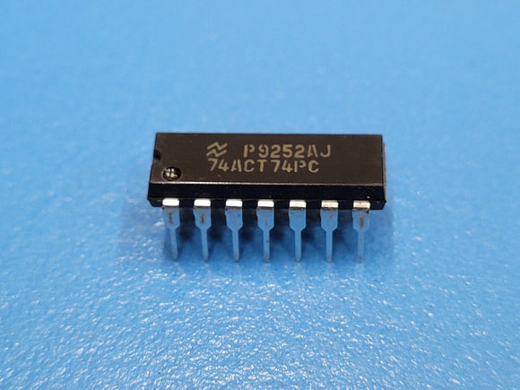 (10 PCS) 74ACT74PC NSC IC FF D-TYPE DUAL 1BIT 14DIP