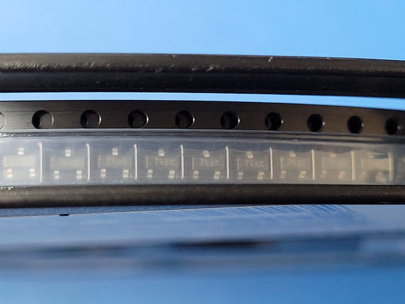 (25 PCS) BAS70-04E6327 INFINEON DIODE ARR SCHOT 70V 70MA SOT23-3