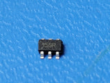 (10 PC) 25LC010AT-I/OT MICROCHIP EEPROM Memory IC 1Kbit SPI 10 MHz SOT-23-6 ROHS