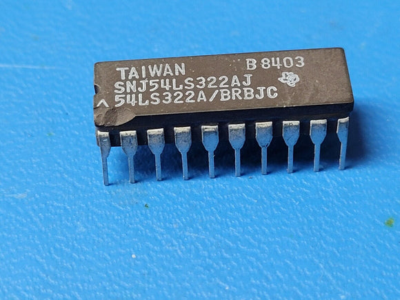 (1 PC) SNJ54LS322AJ TI Parallel In Parallel Out 8-Bit Right Direction TTL CDIP20