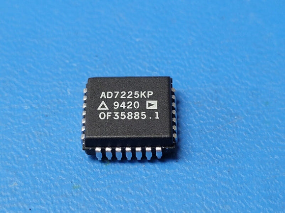 (1 PC) AD7225KP Bit Digital to Analog Converter 28-PLCC (11.51x11.51)