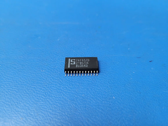 (1 PC) 74F657D SIGNETICS IC TXRX NON-INVERT 5.5V 24SOIC